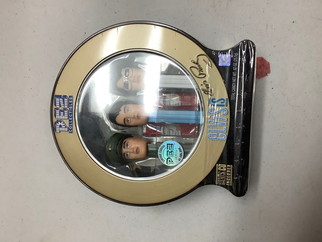 Elvis SEALED pez collection (1 of 1)