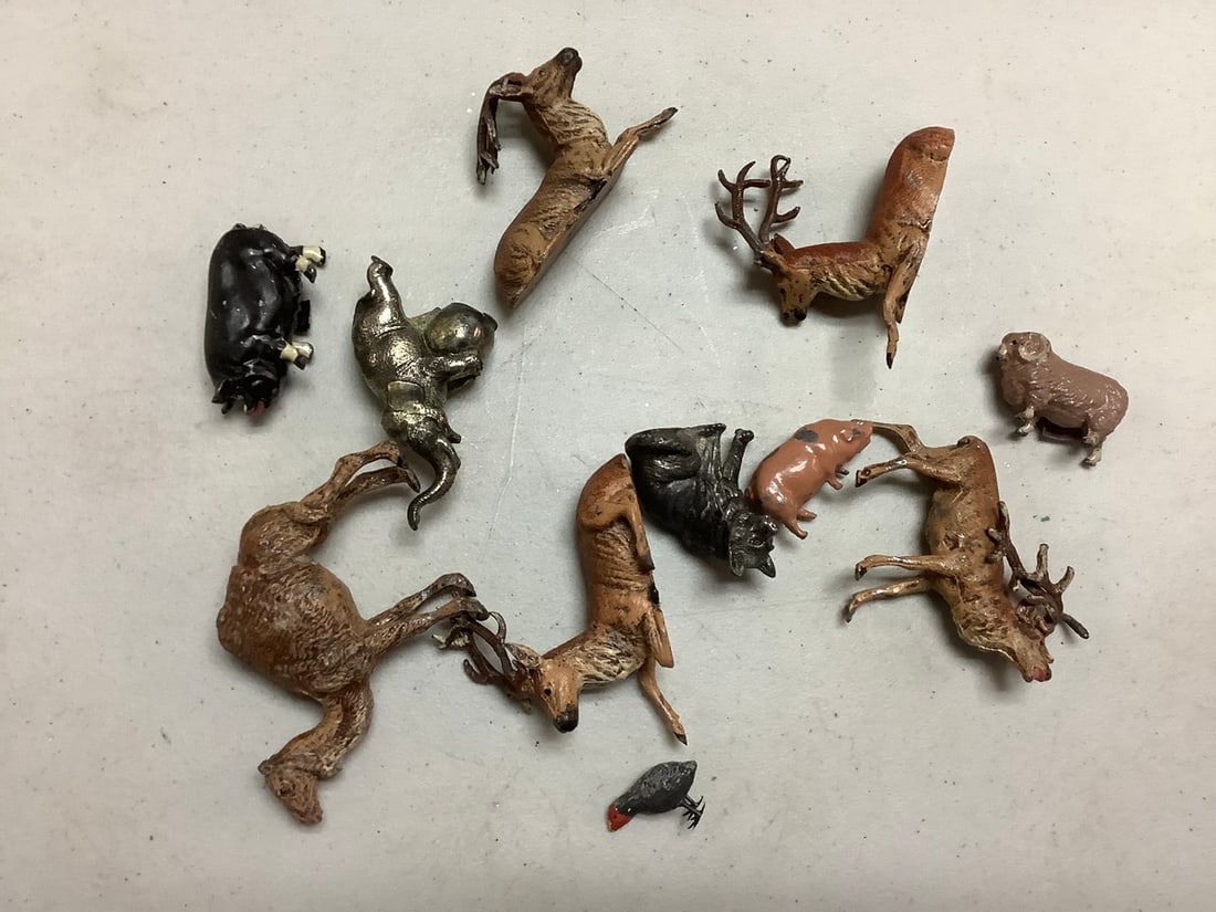 Lead deer, sheep, elephants (1 of 1)