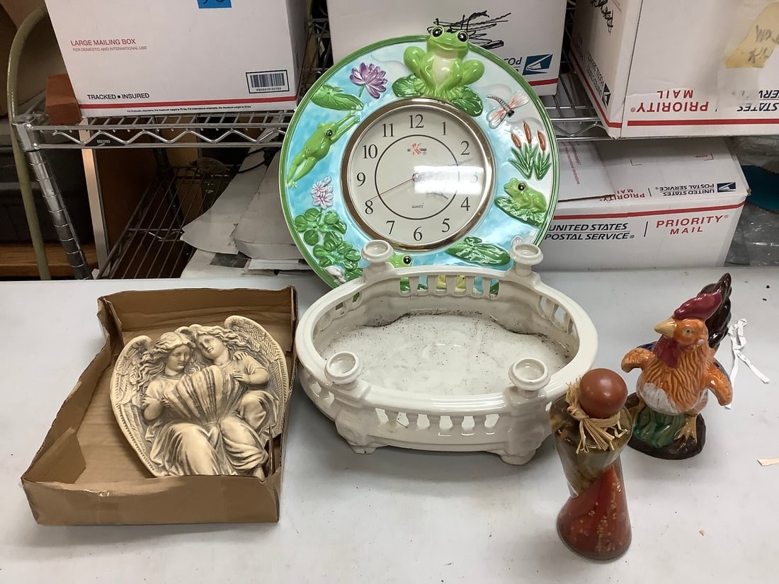 Frog Clock 14.5"x14.5", Angel wall hanging, ceramic chicken and more (1 of 1)