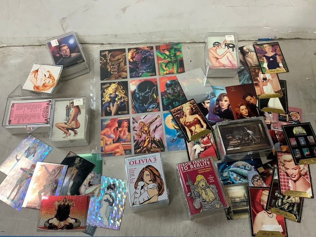 Vintage 90's card sets complete (star trek, Harley Davidson, Olivia, Land luis Royo): Vintage 90's card sets complete (star trek, Harley Davidson, Olivia, Land luis Royo)