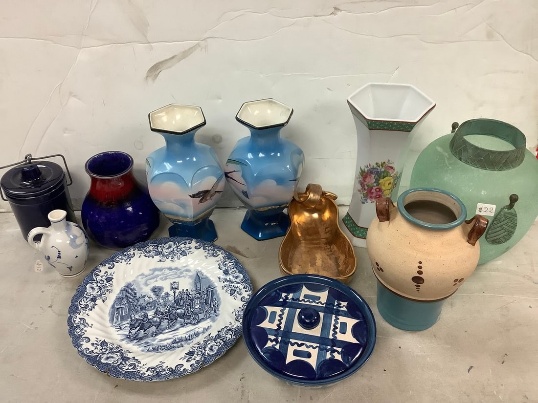 Lot of decorative vases and more(tallest 9.5in.) (1 of 1)