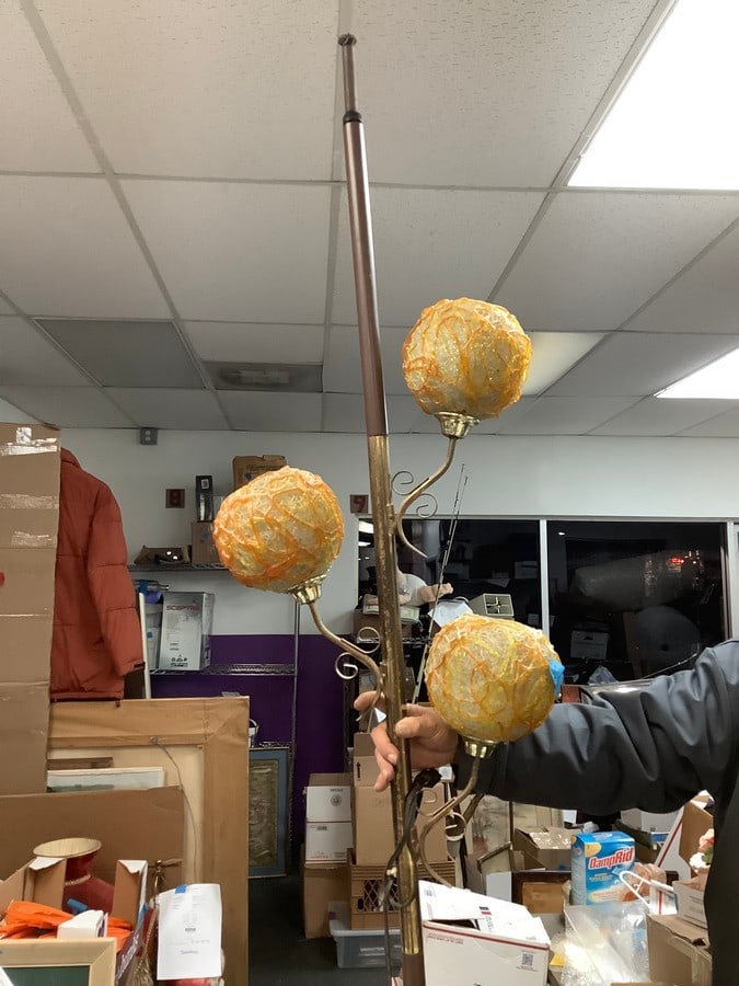 MCM spring loaded pole lamp (1 of 1)