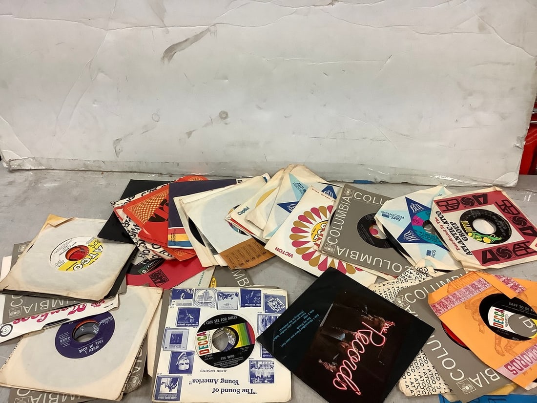 Large lot of 45 records (1 of 1)
