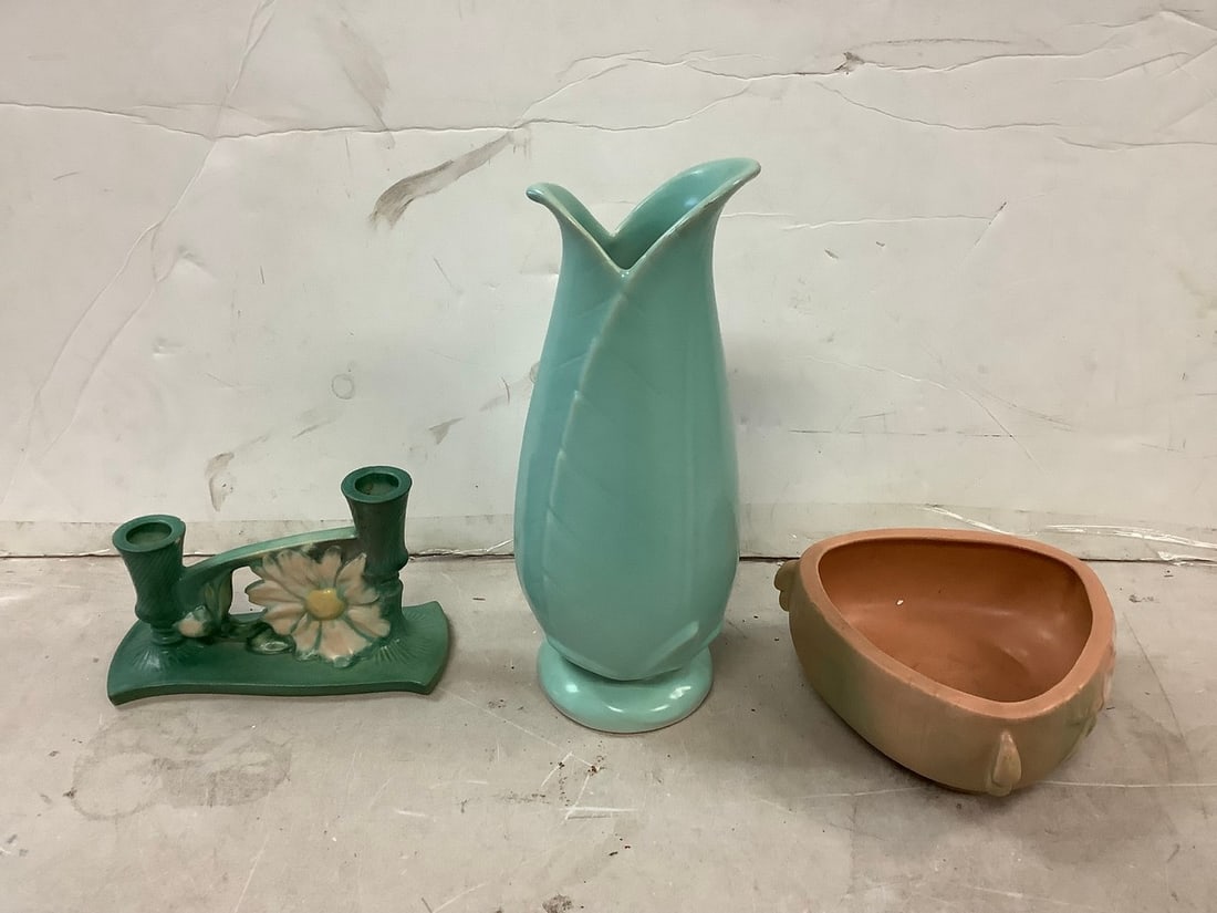 Roseville and other pottery tallest 12": Roseville and other pottery tallest 12"
