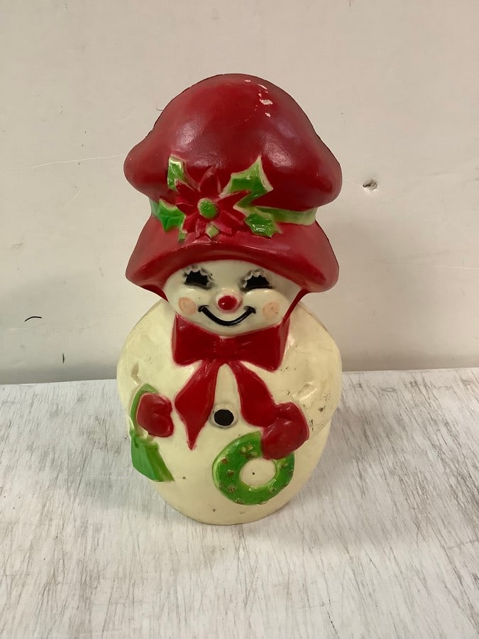 Vintage Blow Mold Snow Lady 13": Vintage Blow Mold Snow Lady 13"