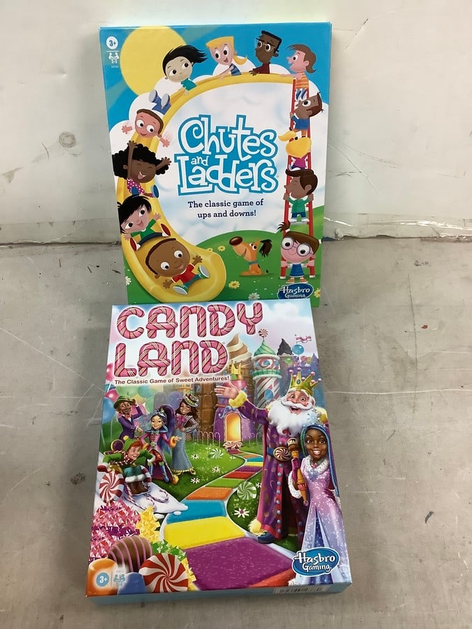 Lot of chutes and ladders and candy land: Lot of chutes and ladders and candy land