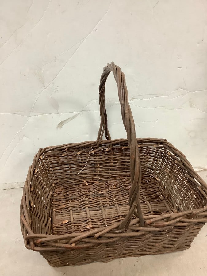 Handmade wicker basket 21x20in. (1 of 1)