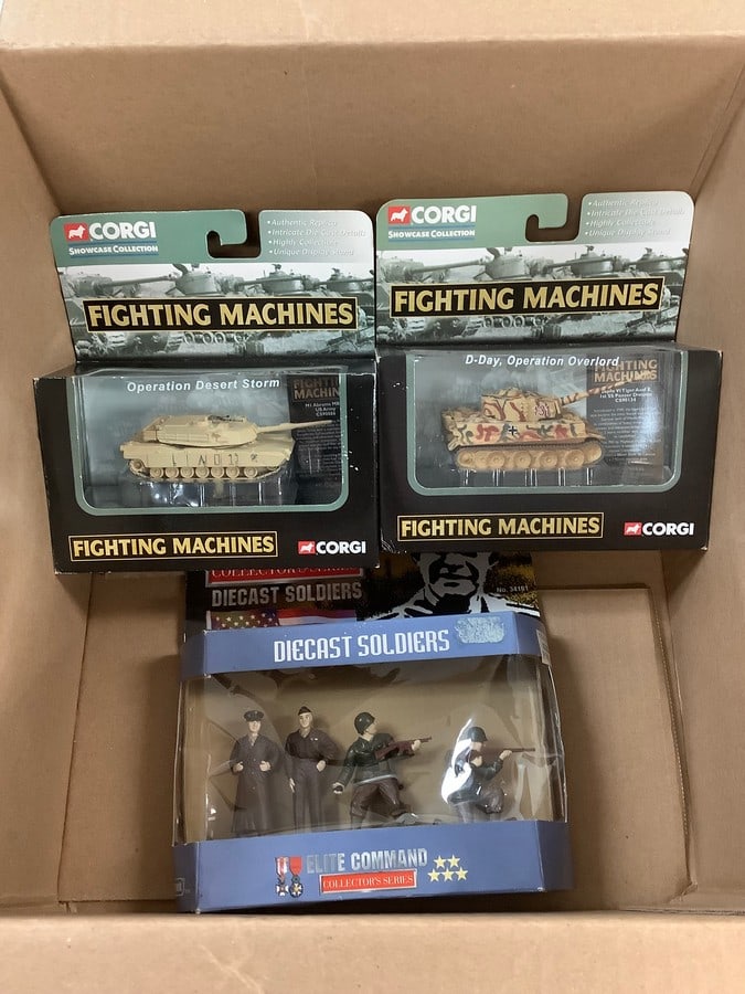 Lot of corgi fighting machines and diecast soldiers (1 of 1)