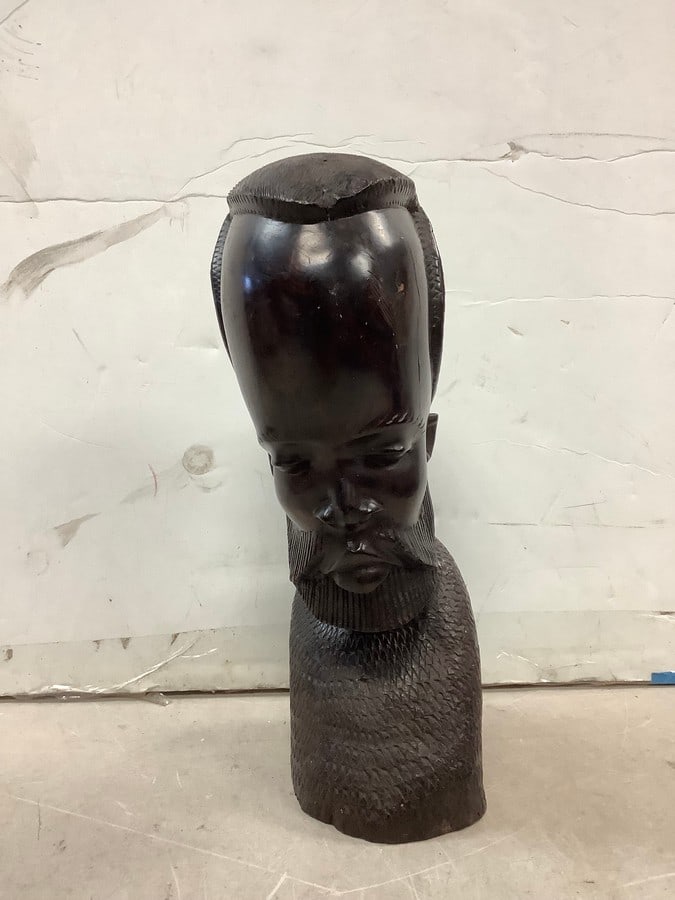 Hand Carved African Statue 10.5" (1 of 1)