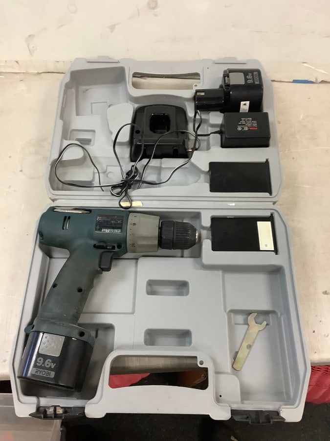 Ryobi HP961K Drill and Charger with Case (1 of 1)