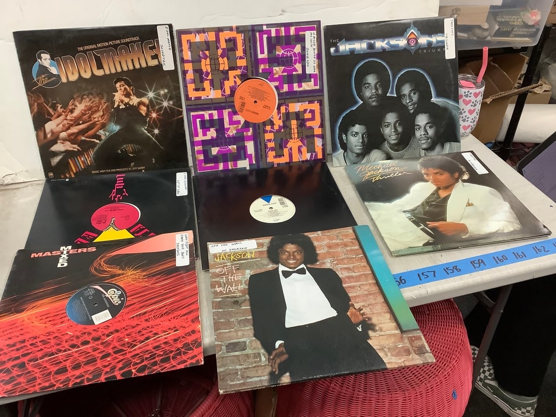 Lot of Various Records including Michael Jackson and More: Lot of Various Records including Michael Jackson and More