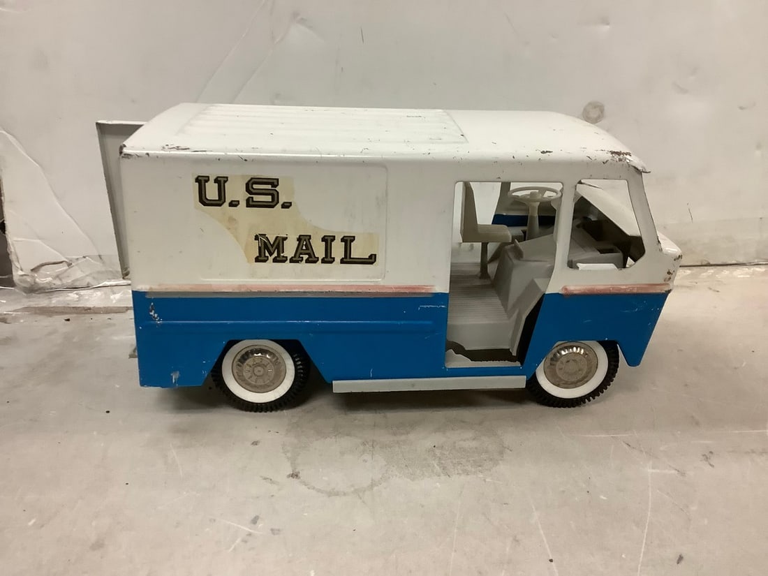 Lot of Buddy L U.S. Mail Truck: Lot of Buddy L U.S. Mail Truck