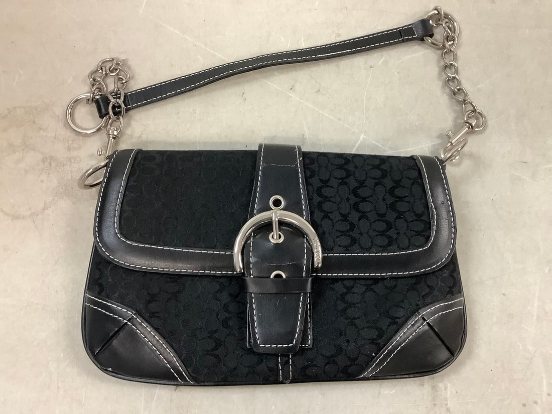 COACH bag: COACH bag