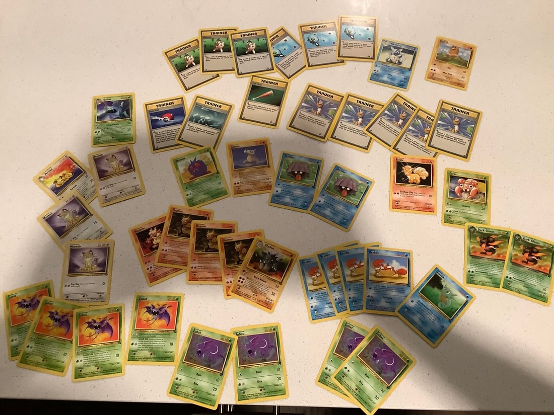 Big Lot of vintage wizards of the east coast pokemon cards 1999 base set, team rocket, base set 2, (1 of 1)
