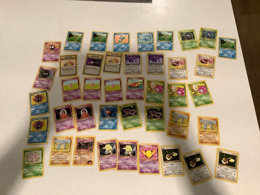 Huge Lot of vintage wizards of the east coast pokemon cards 1999 base set, team rocket, fossil, gym: Huge Lot of vintage wizards of the east coast pokemon cards 1999 base set, team rocket, fossil, gym heroes, Jungle and more