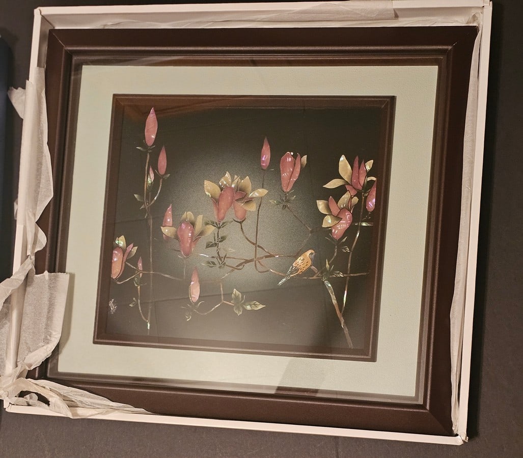 Vintage Asian Boxed Holographic Foil Art Finch and Flowers: Vintage Asian Boxed Holographic Foil Art Finch and Flowers