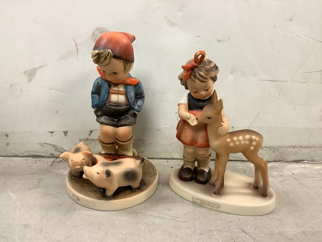 Goebels hummels 6in.tall: Goebels hummels 6in.tall