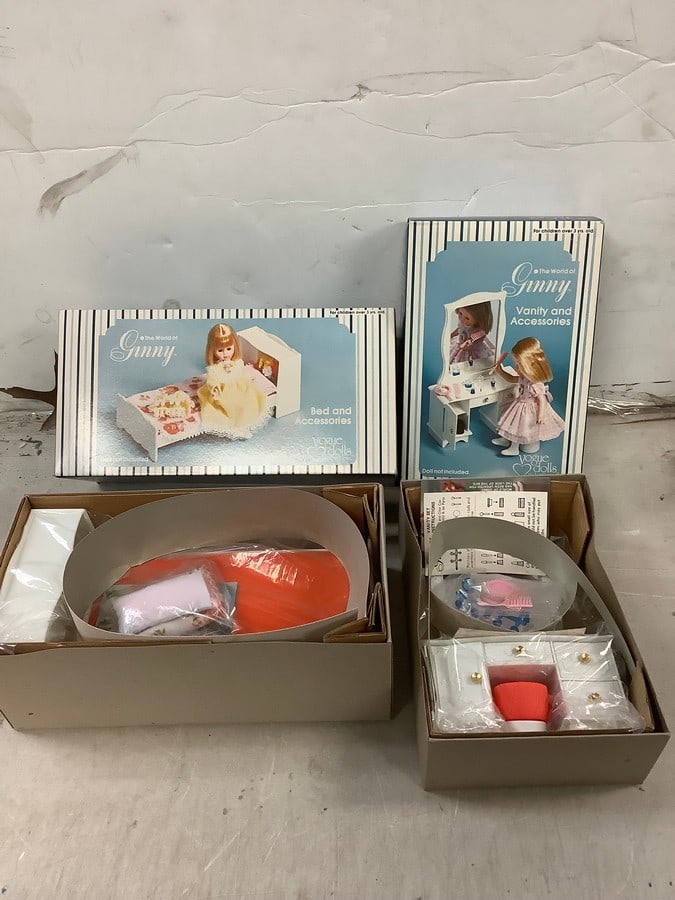 lot of ginny doll accessories, vanity bed and more (1 of 1)