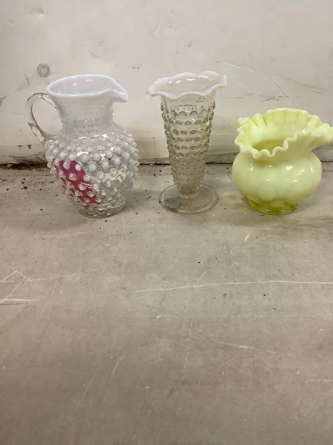 Fenton hobbnail glass 6in tallest: Fenton hobbnail glass 6in tallest