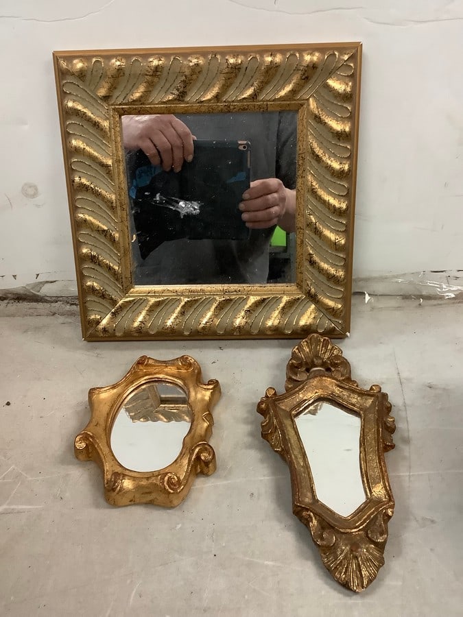 3 vintage wall hanging mirrors 8in biggest (1 of 1)