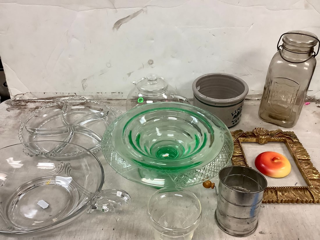 Lot of glass kitchenware, frame, and more: Lot of glass kitchenware, frame, and more