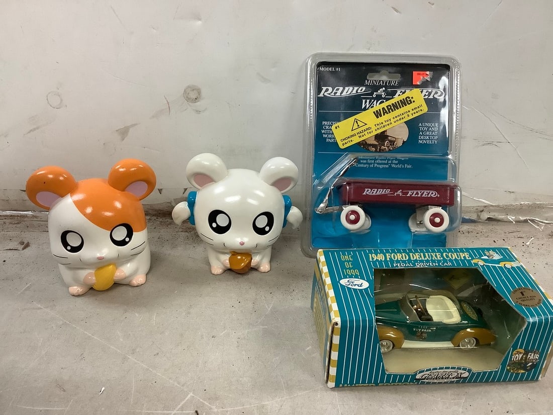 Lot of 1940 deluxe ford coupe model, radio flyer miniature wagon model toy, and more (1 of 1)