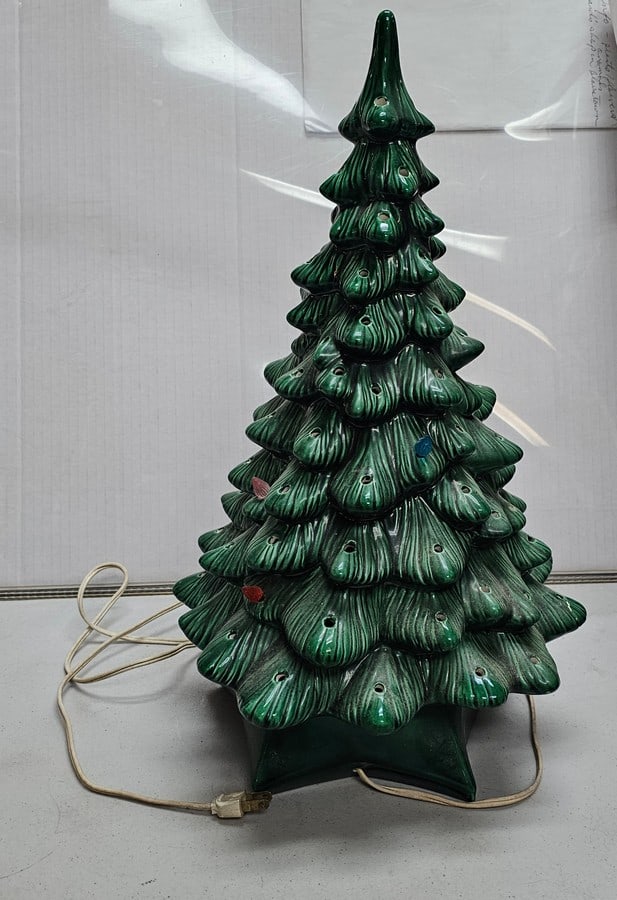 Vintage Ceramic Christmas Tree 19x10.5" w base (1 of 2)