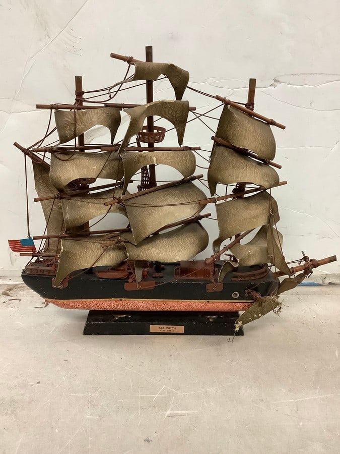 Sea Witch Clipper 1846 ship model 14.5in.tall (1 of 1)