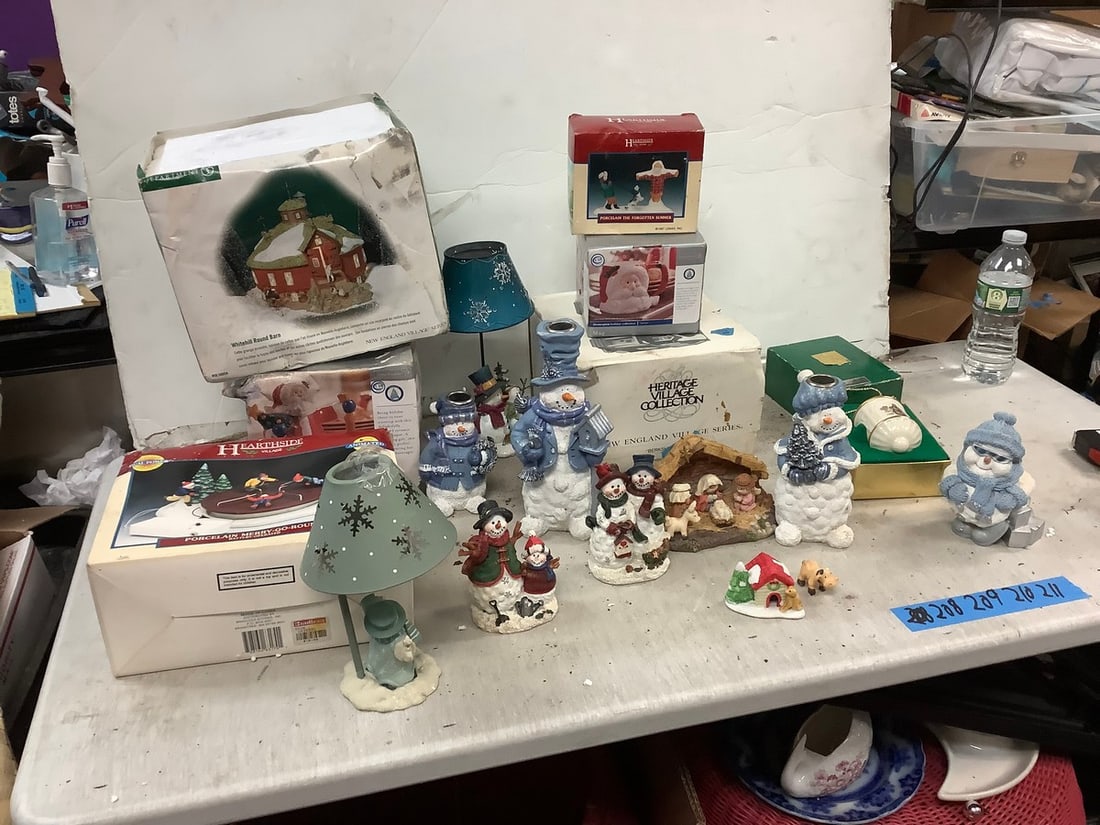 Sanity mug, christmas candle holders and more, b partment 56: Sanity mug, christmas candle holders and more, b partment 56