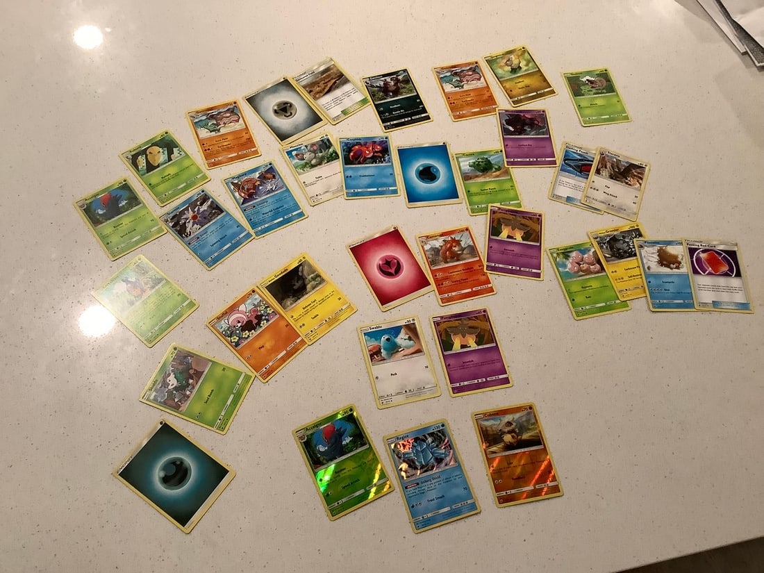 Big Lot of pokemon cards from Crimson invasion (1 of 1)