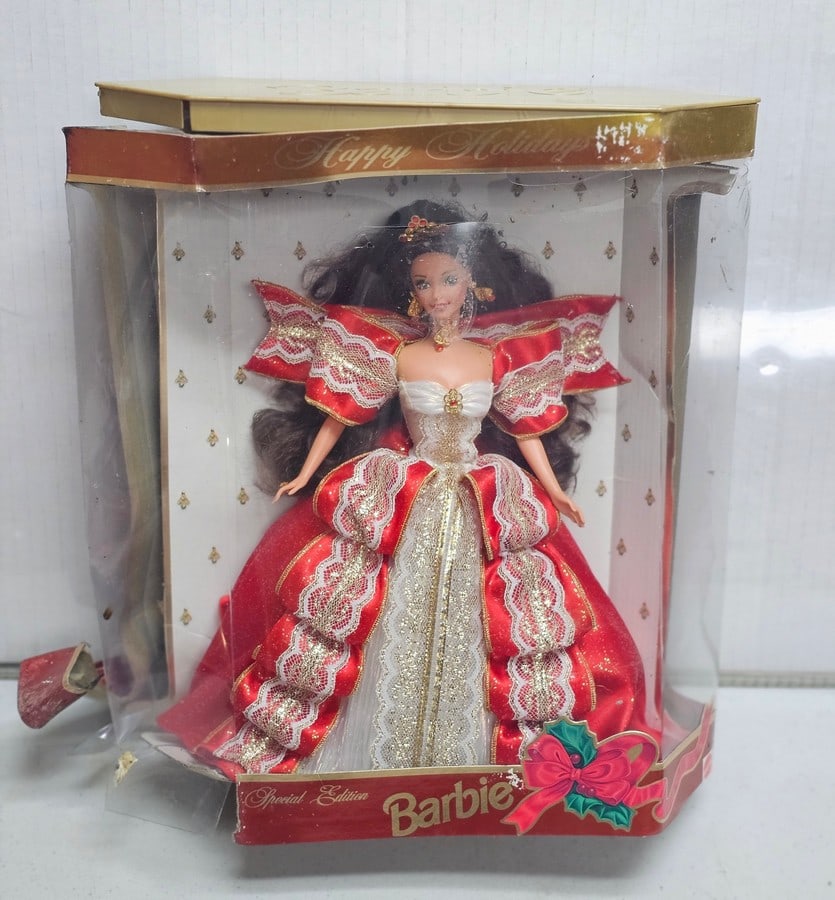 1997 10th Anniversary Barbie Happy Holidays note box damage (1 of 1)