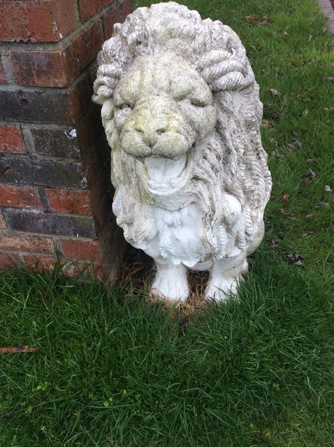 GARDEN STATUE - SEATED LION, CONCRETE, 29" TALL (1 of 1)