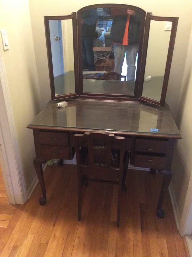 QUEEN ANN MAHOGANY MIRRORED VANITY WITH CHAIR, 40" W X 60" T X 23" D (1 of 1)