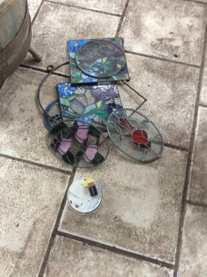 GROUPING OF SUNCATCHERS / STAINED GLASS (1 of 1)