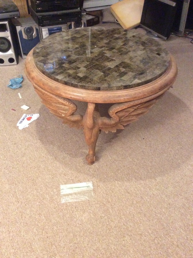 LARGE ROUND MARBLE TOP COCKTAIL TABLE WITH CARVED SWAN BASE (1 of 1)