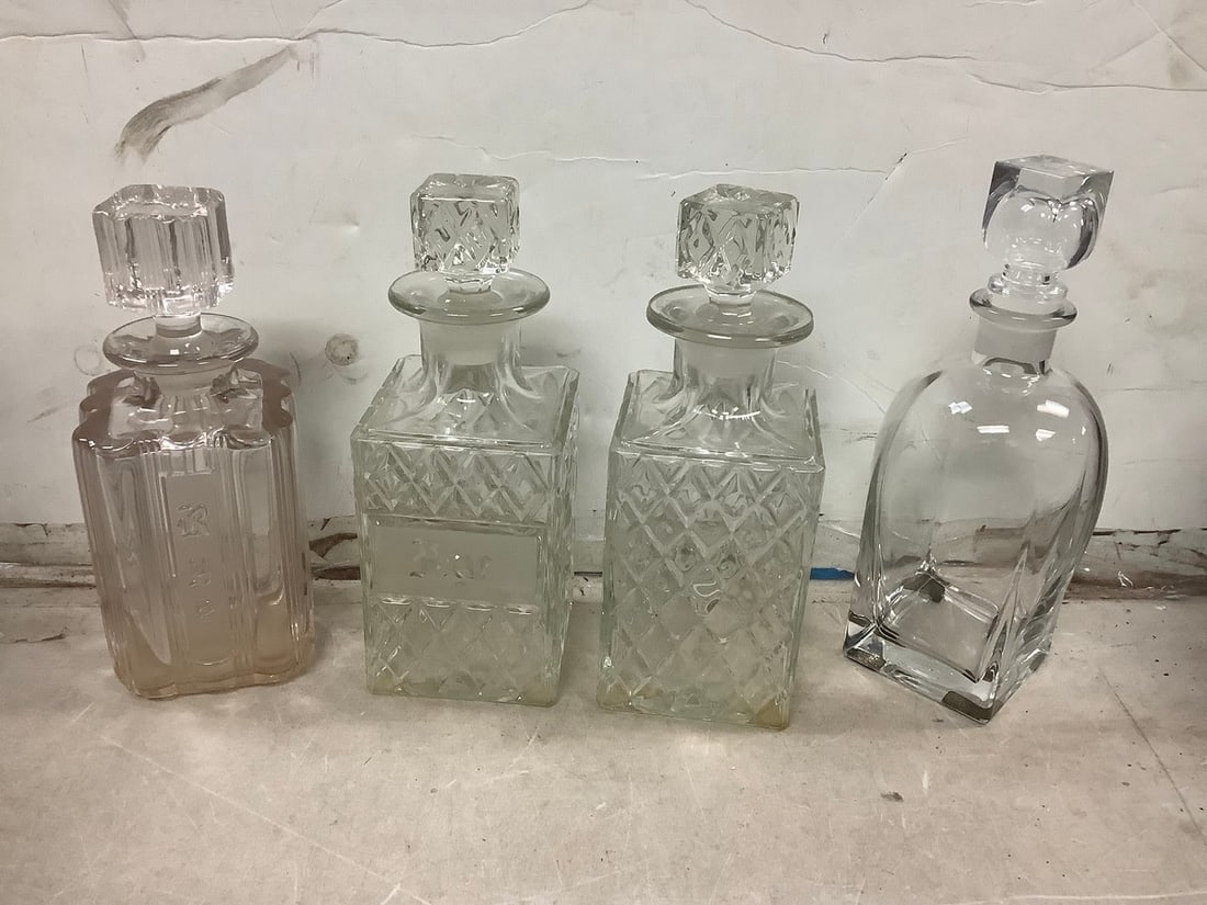 Lot of crystal decanters tallest 10in. (1 of 1)