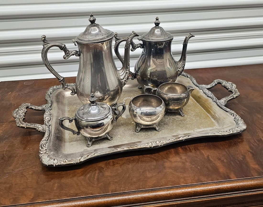 Vintage Silver Plate Tea Serving Set (1 of 2)