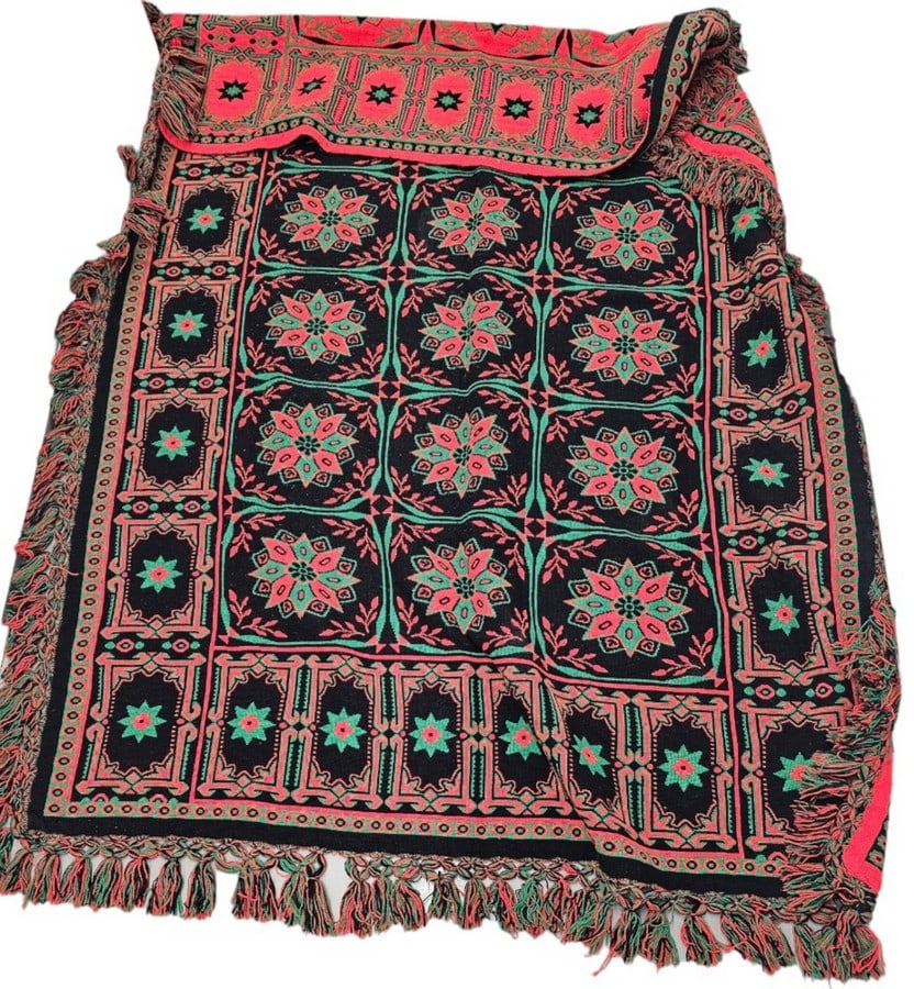 Wool Fringed Vintage Reversible Blanket 1 8x5 feet (1 of 2)