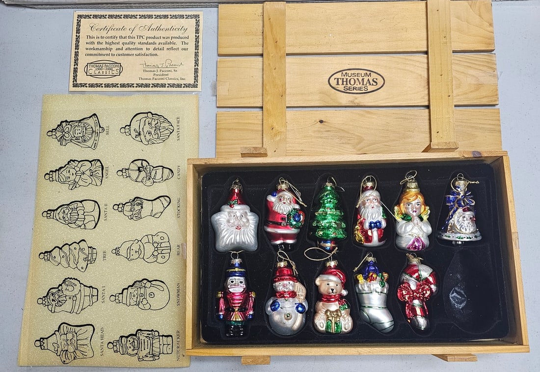 Thomas Pacconi Museum Series Glass Christmas Ornaments: one missing