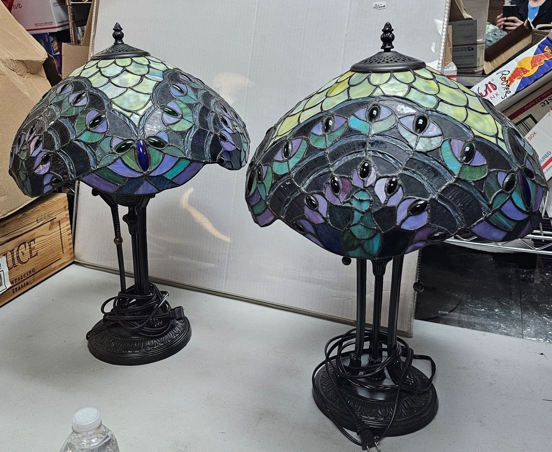 Stained Glass Peacock Table Lamps Quoizel Bases (1 of 2)