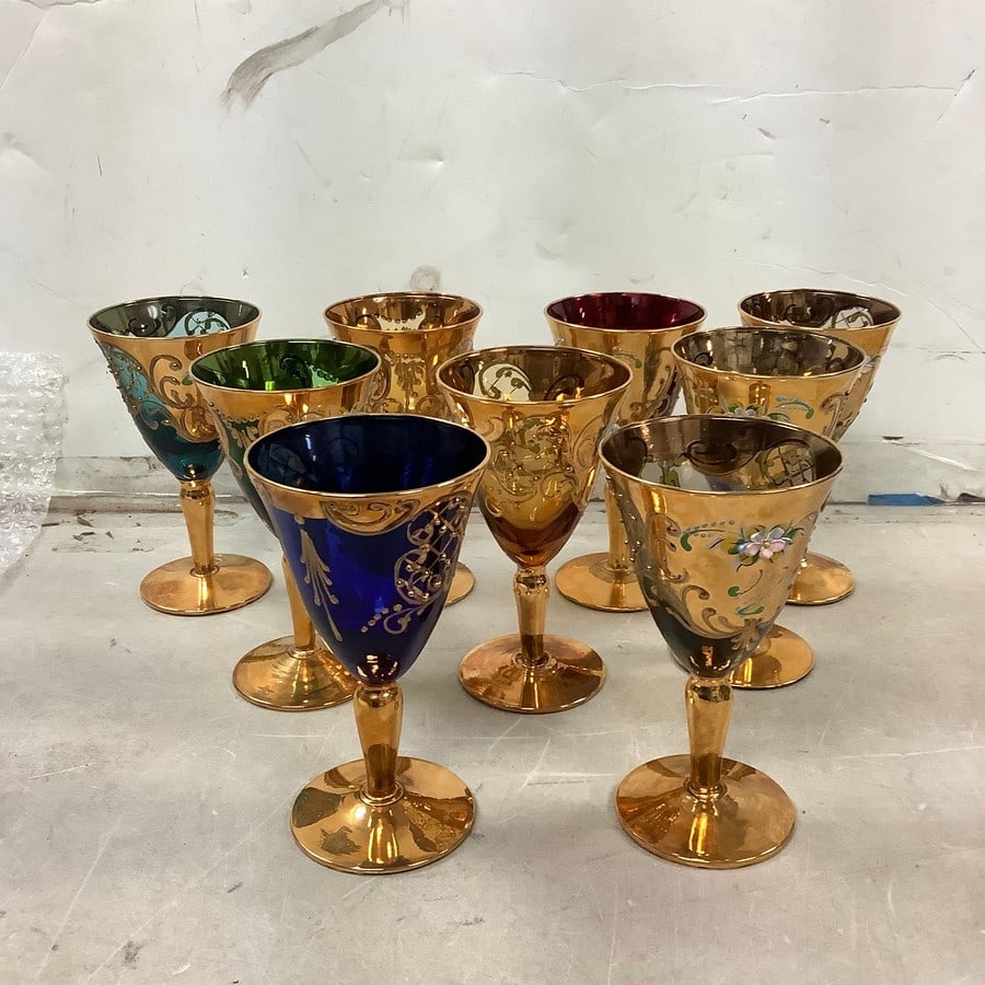 Lot of Murano Venice, Italy Wine Glasses (Tallest - 5.5in.): Lot of Murano Venice, Italy Wine Glasses (Tallest - 5.5in.)