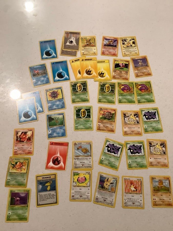 Huge lot of vintage 1999-2001 pokemon cards neo discovery, neo revelation, Fossil, Base set 2 and (1 of 1)