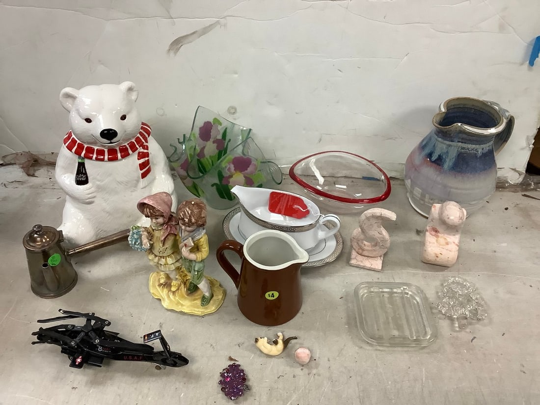 Lot of vintage coca-cola polar bear cookie jar(10in.tall), ceramic art (1 of 1)