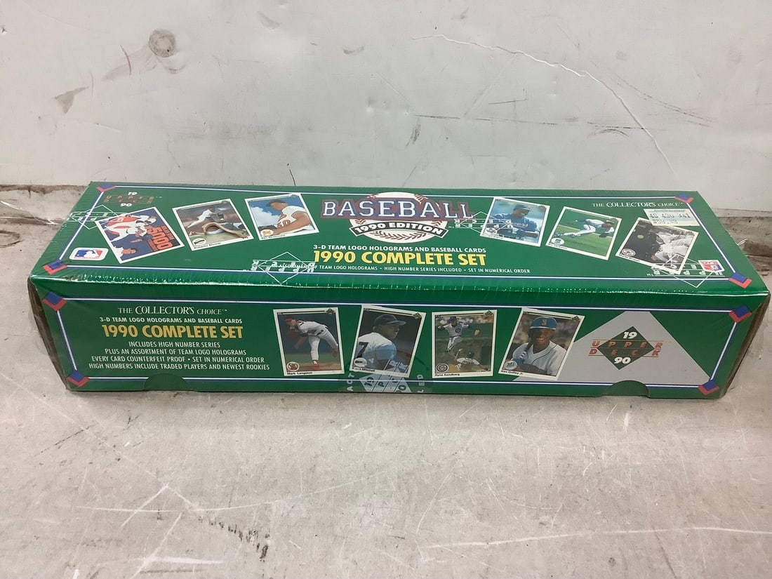 Collector's Choice 3-D team logo, holograms, and baseball cards 1990 complete set sealed in box (1 of 1)