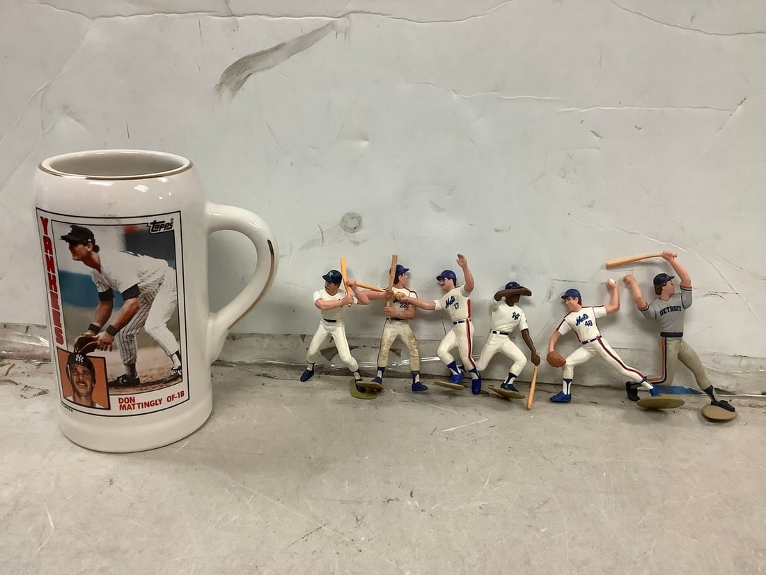 Lot of MLB action figures and collectible TOPPS Yankees Don Mattingly mug (1 of 1)