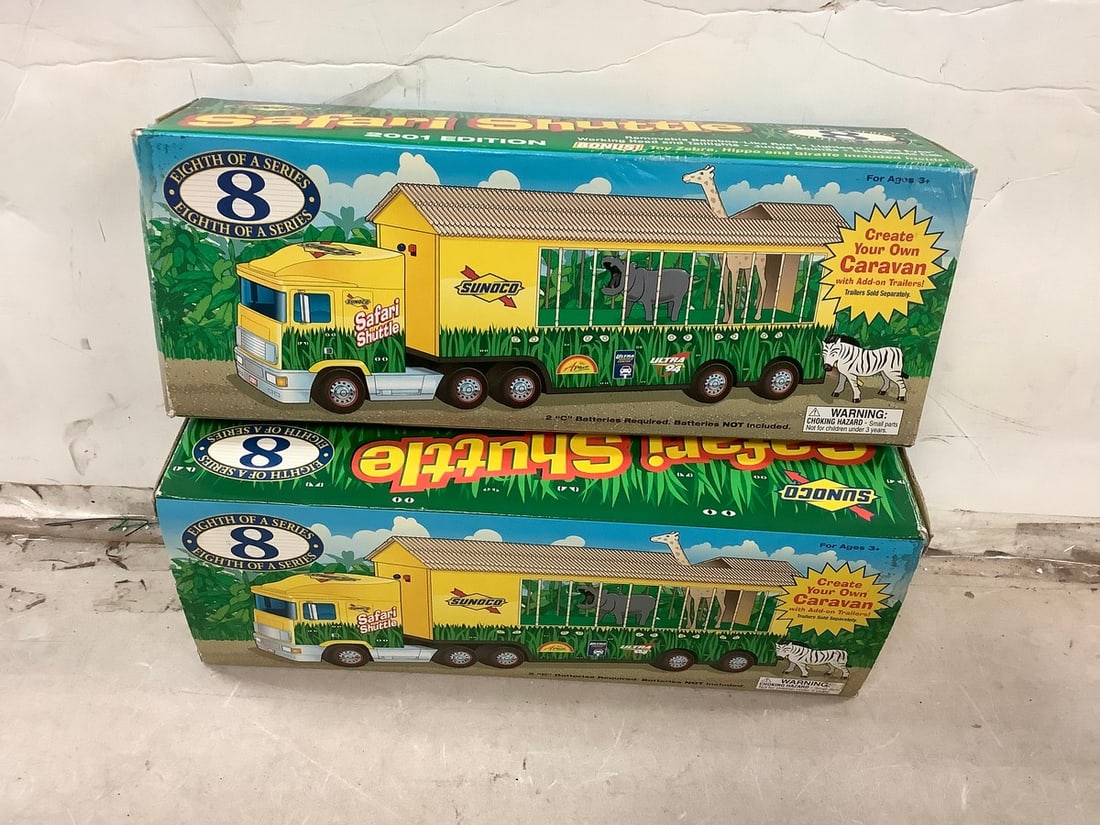 Lot of Sunoco Safari Shuttles (2001 Edition): Lot of Sunoco Safari Shuttles (2001 Edition)