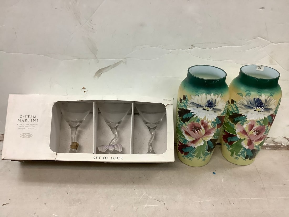 Z Stem martini glasses and hand painted vases(11.5in.tall): Z Stem martini glasses and hand painted vases(11.5in.tall)