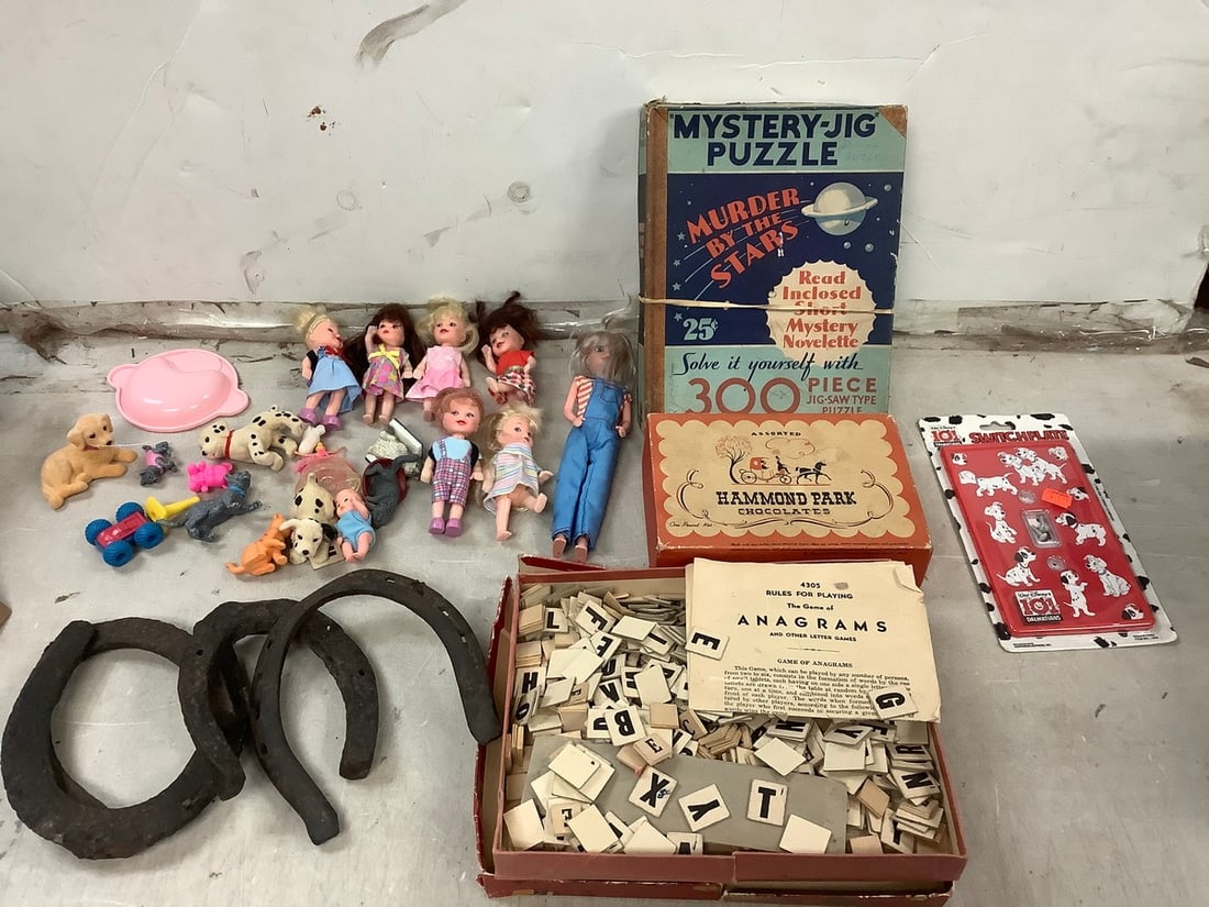 Lot of vintage Anagrams game, Mystery-Jig Puzzle, vintage horseshoes,and more: Lot of vintage Anagrams game, Mystery-Jig Puzzle, vintage horseshoes,and more