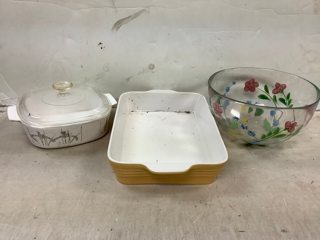 Lot of decorative glass serving bowl(5.5in.x10in.), oven to table stoneware, and more: Lot of decorative glass serving bowl(5.5in.x10in.), oven to table stoneware, and more