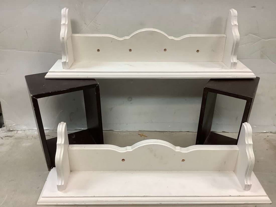 Lot of room wall hanging decor(24in.long, 5in.wide) and wooden units (1 of 1)